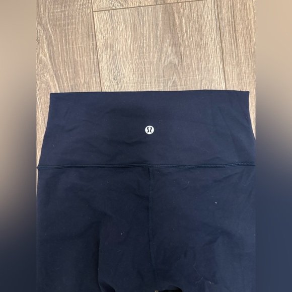 Lululemon Women’s Navy Blue Align 7/8 Leggings Size 6 - Picture 4 of 4